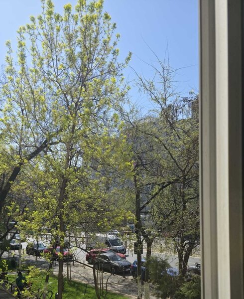 Iancului, Mihai Bravu stradal, Intermacedonia langa metrou